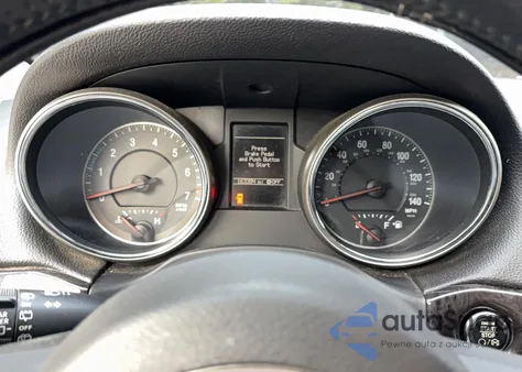 2011 Jeep Grand Cherokee Laredo из США, поврежденный, VIN 1J4RR4GG7BC596730